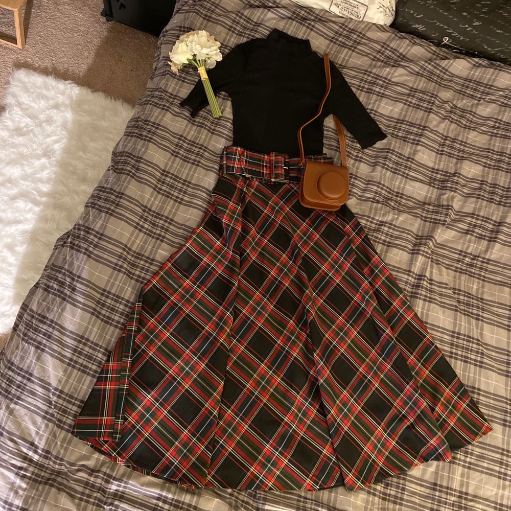Zara long retro plaid skirt with belt